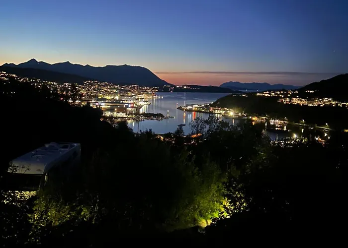 Harstad, All Seasons